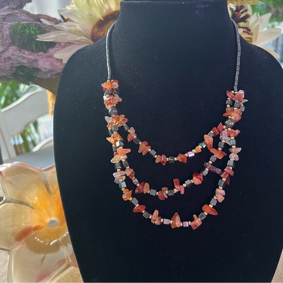 Polished Stone Beads & Hematite Necklace - Picture 5 of 7